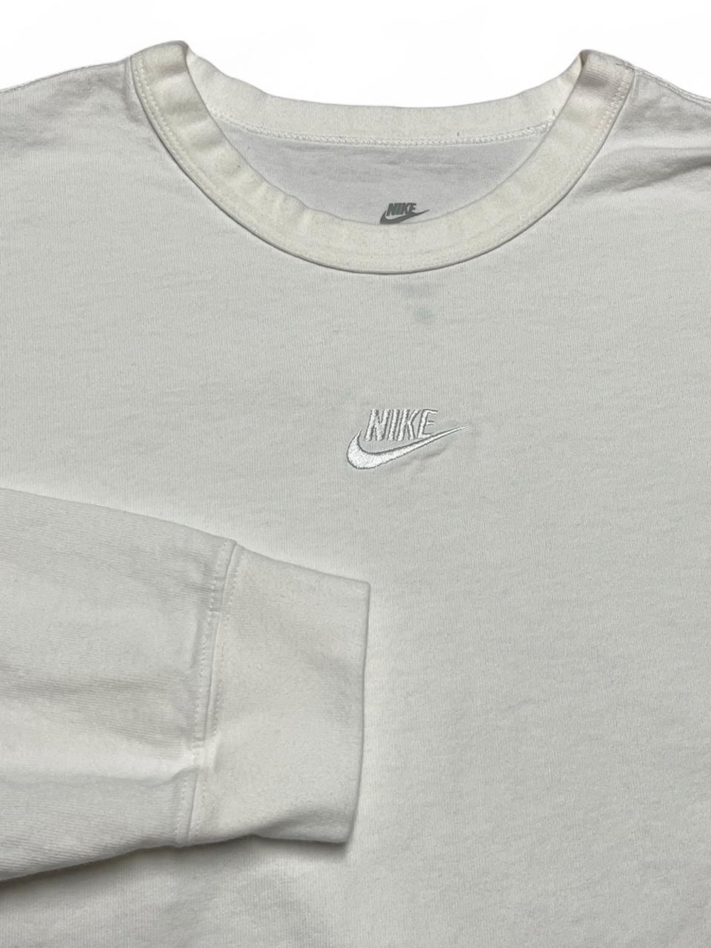 Nike Men's White Crewneck Long Sleeve Loose Fit Mens XL T-Shirt